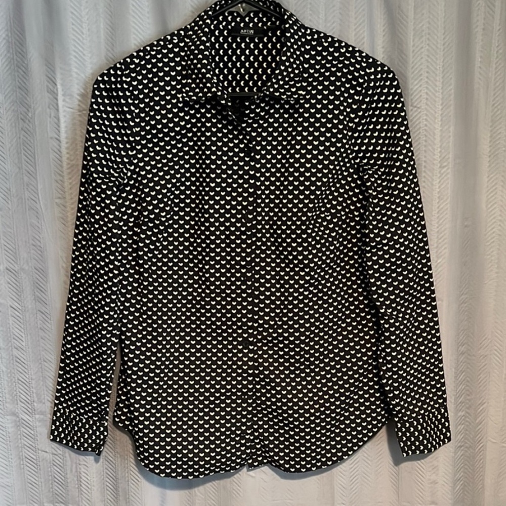 Apt. 9 Button Down Shirt